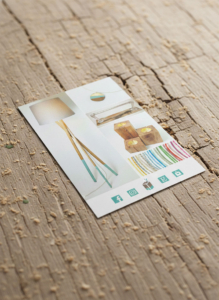 Rückseite des Produktflyers im von WERK 13 entwickelten Corporate Design