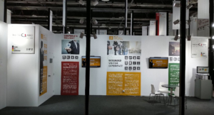 Mobiles Standkonzept im Corporate Design für die Intersec in Dubai